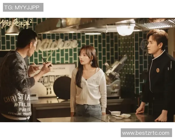 足球明星女友们的善良故事揭示了爱的真谛与温暖力量